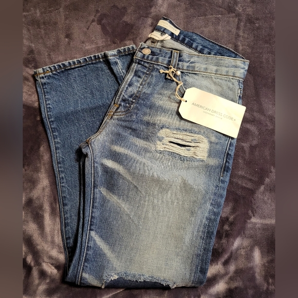 American Dress Code Distressed Straight Leg Button Fly Jeans Size 25 NWT - Picture 3 of 6